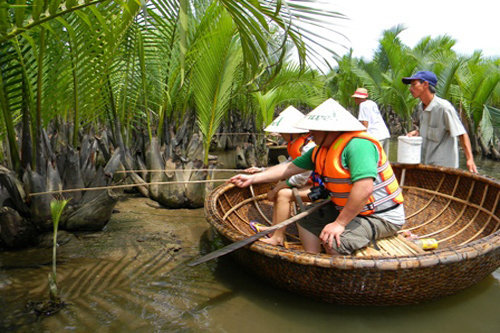 Rừng Dừa 7 Mẫu với hoạt động câu cá