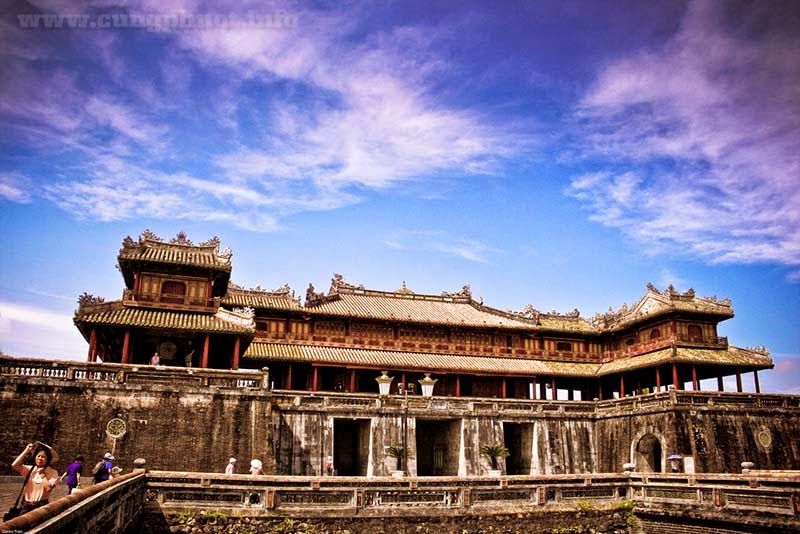 Tour Du Lịch Đà Nẵng Huế 1 Ngày - Huế Mộng Mơ